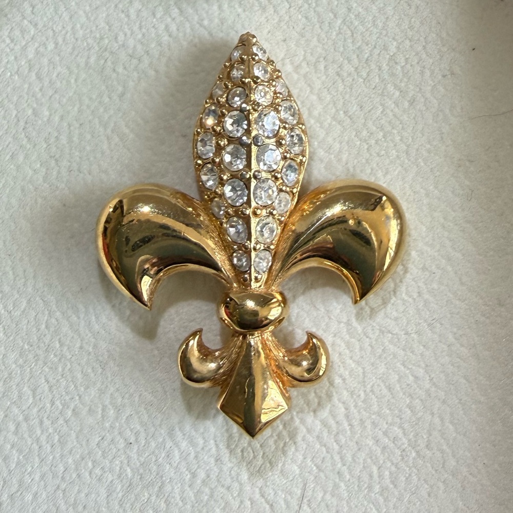 VTG Swarovski Gold Fleur-de-Lis Brooch
